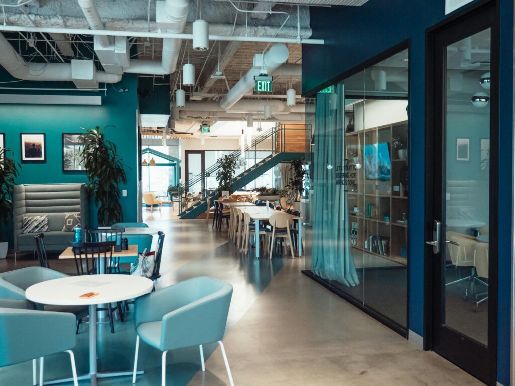 Prava fizicka kancelarija